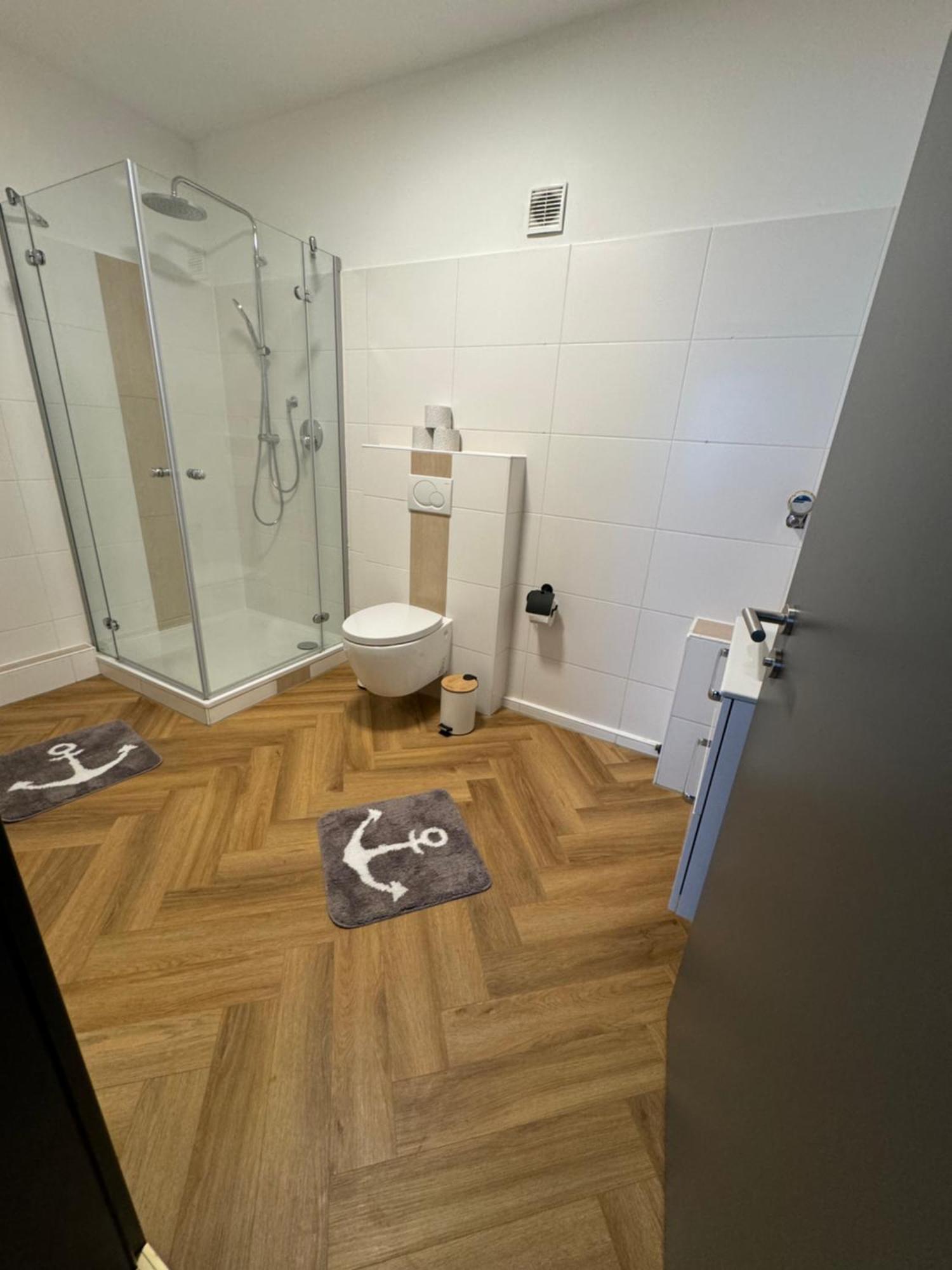 Apartment -suite *